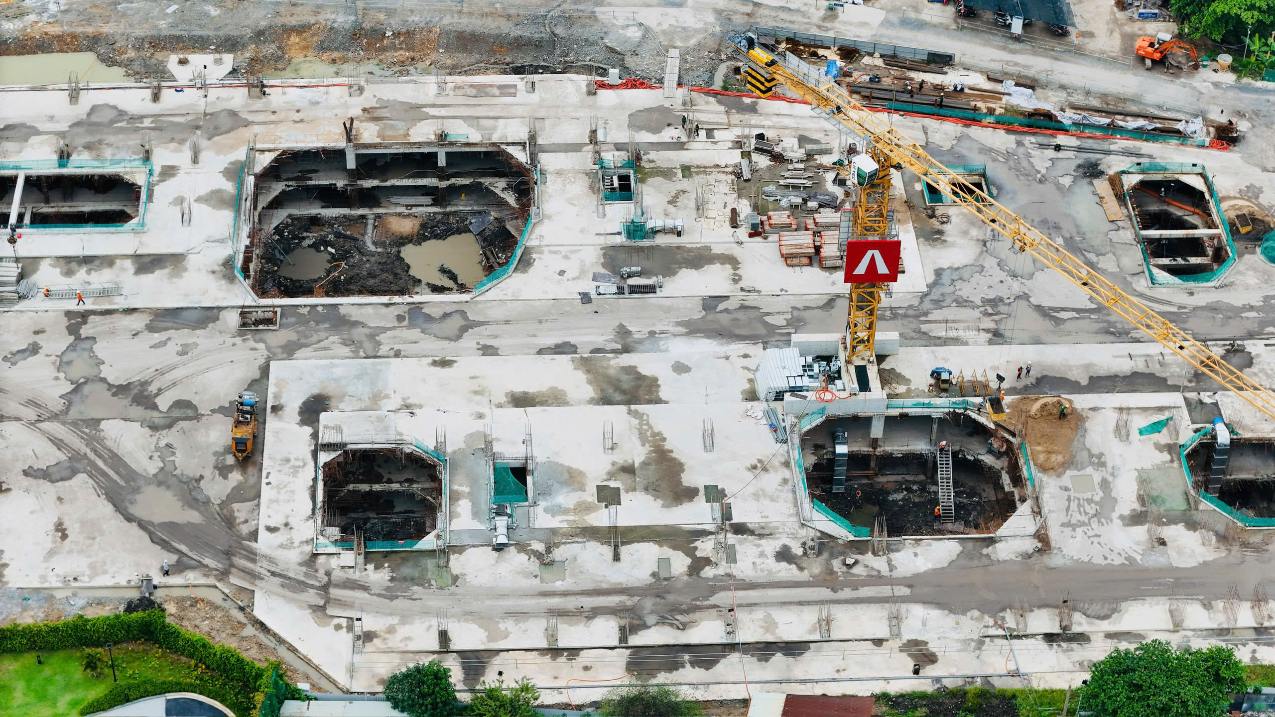 Tiến độ xây dựng The Gió Riverside tháng 11/2025